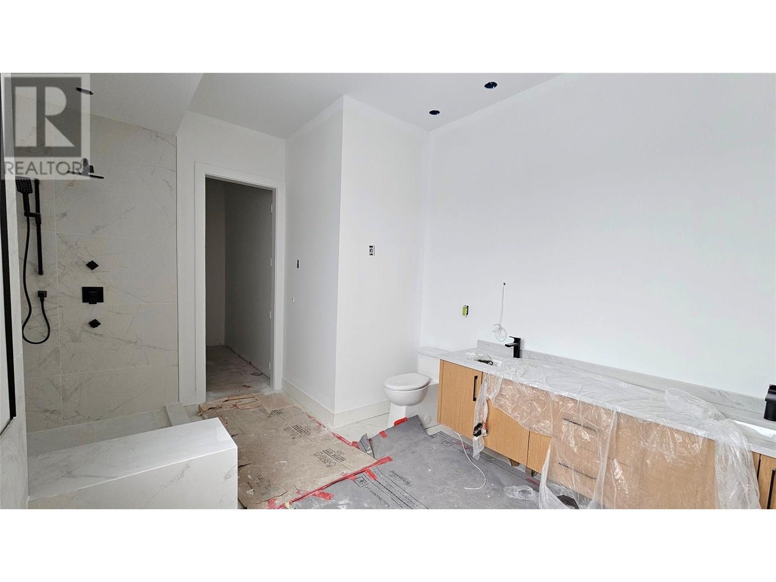 2095 Cortina Drive Property Photo 9
