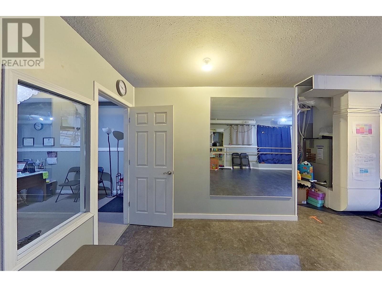 3403 30 Avenue Unit# 203 Property Photo 17