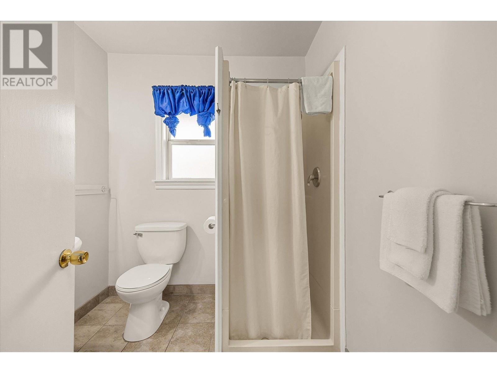 7414 97 Street Property Photo 22