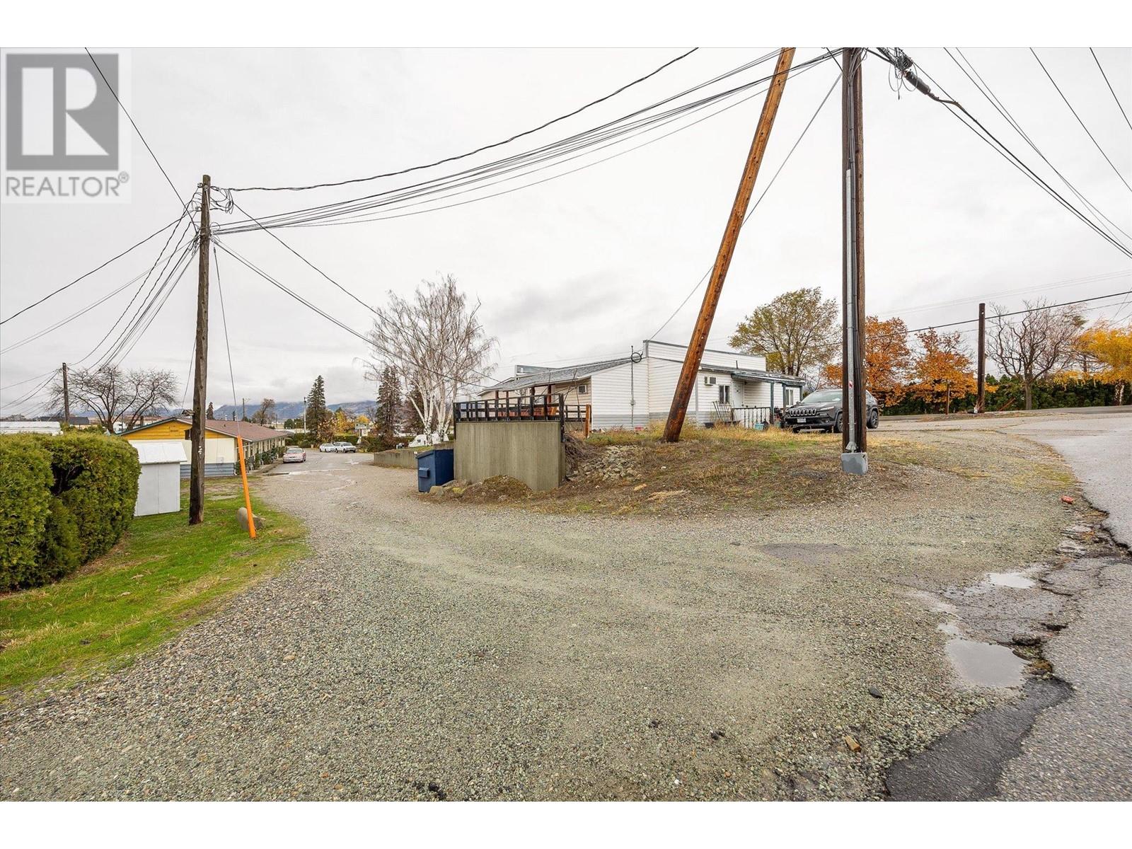 7414 97 Street Property Photo 51