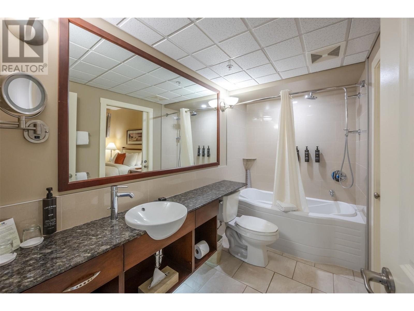 13011 Lakeshore Drive Unit# 238 Property Photo 31