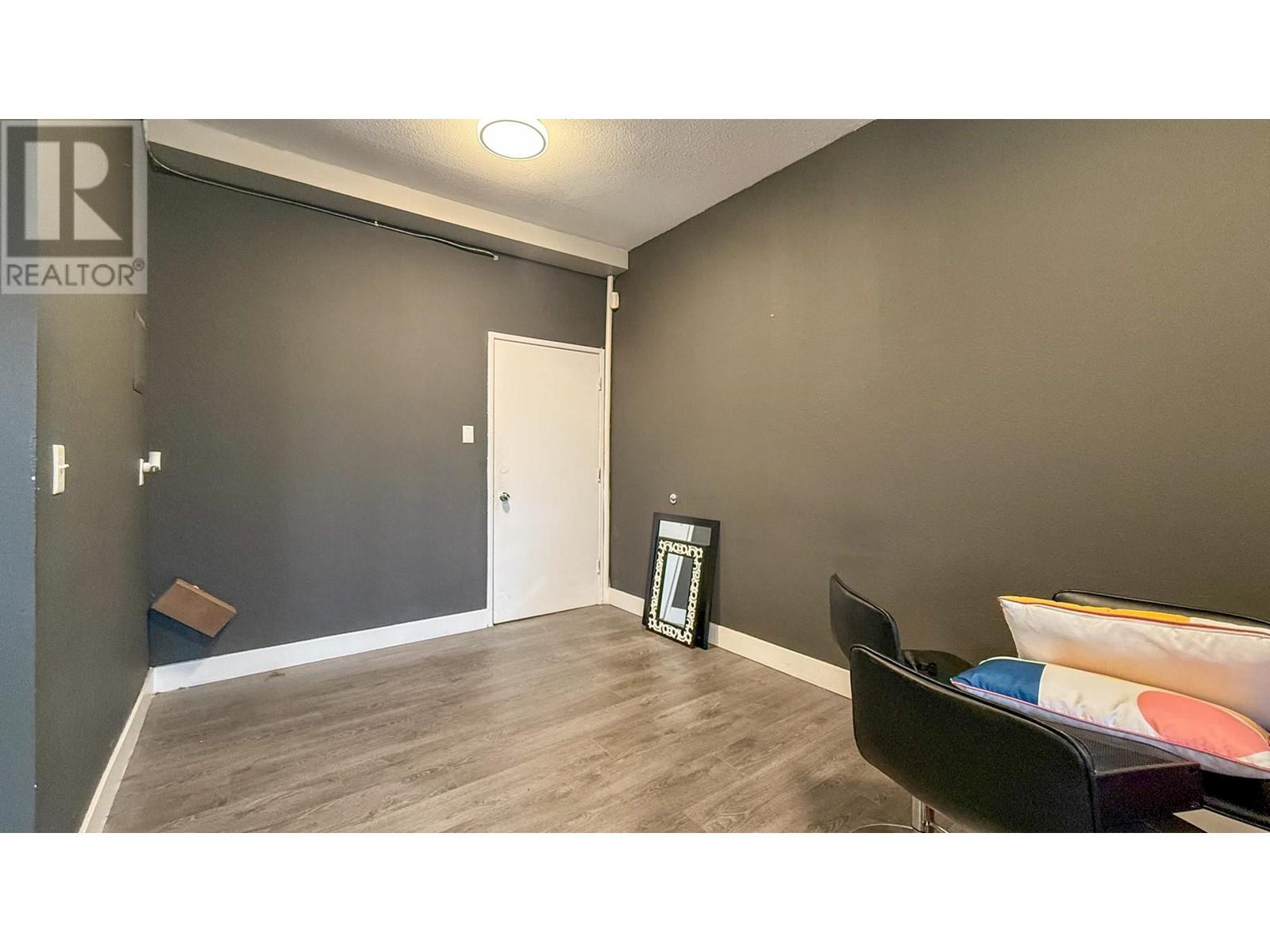 170 Rutland Road N Unit# 202 Property Photo 6