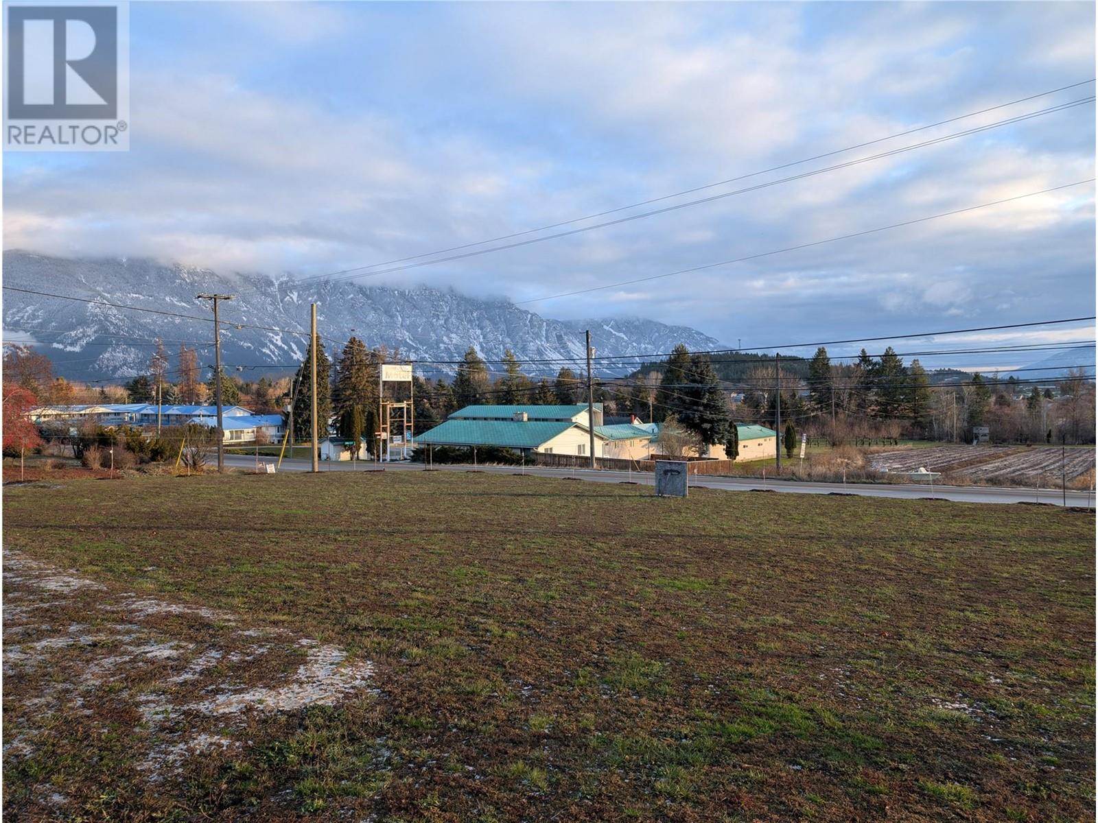 2628 3 Highway Property Photo 3