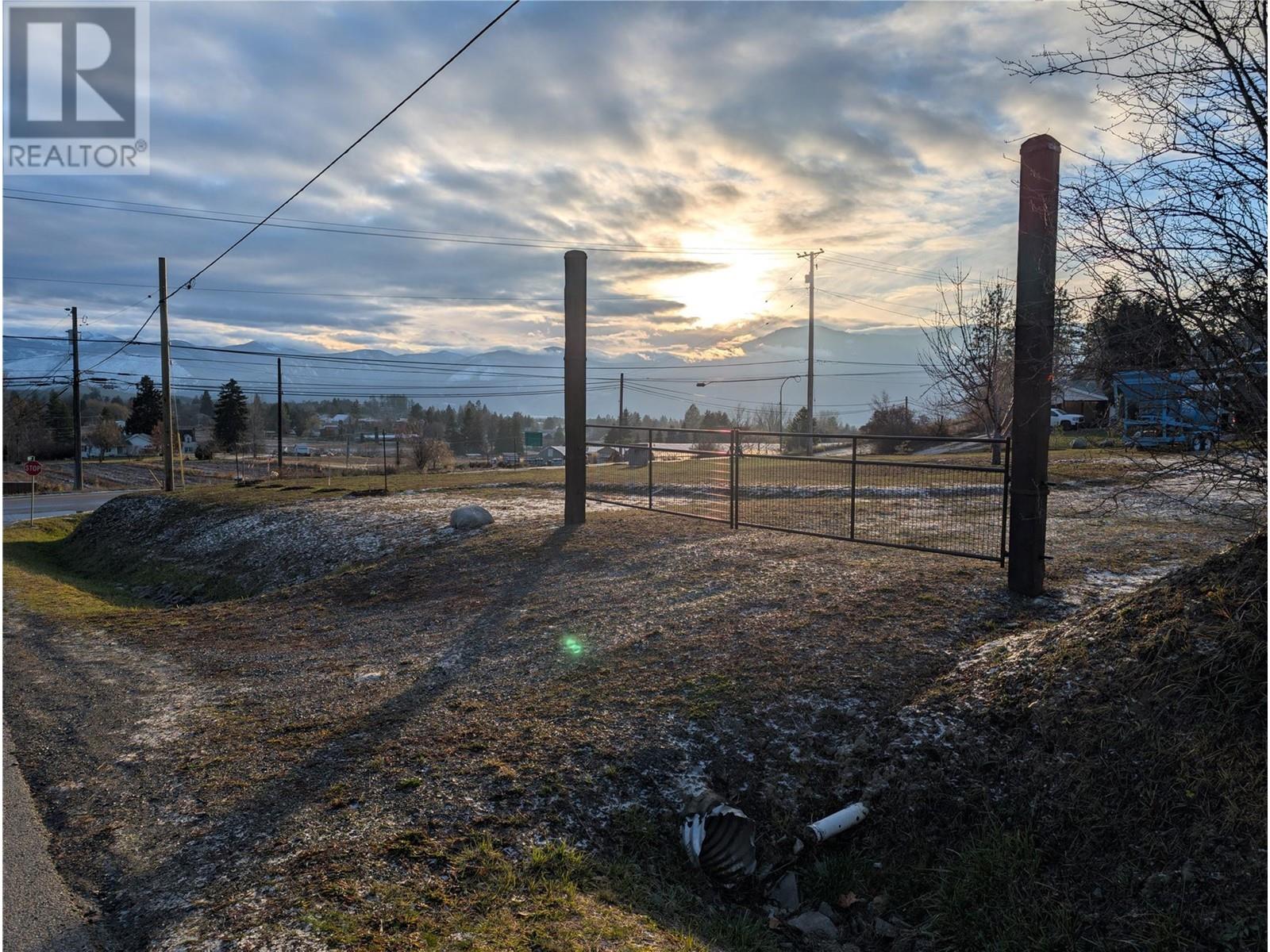 2628 3 Highway Property Photo 4