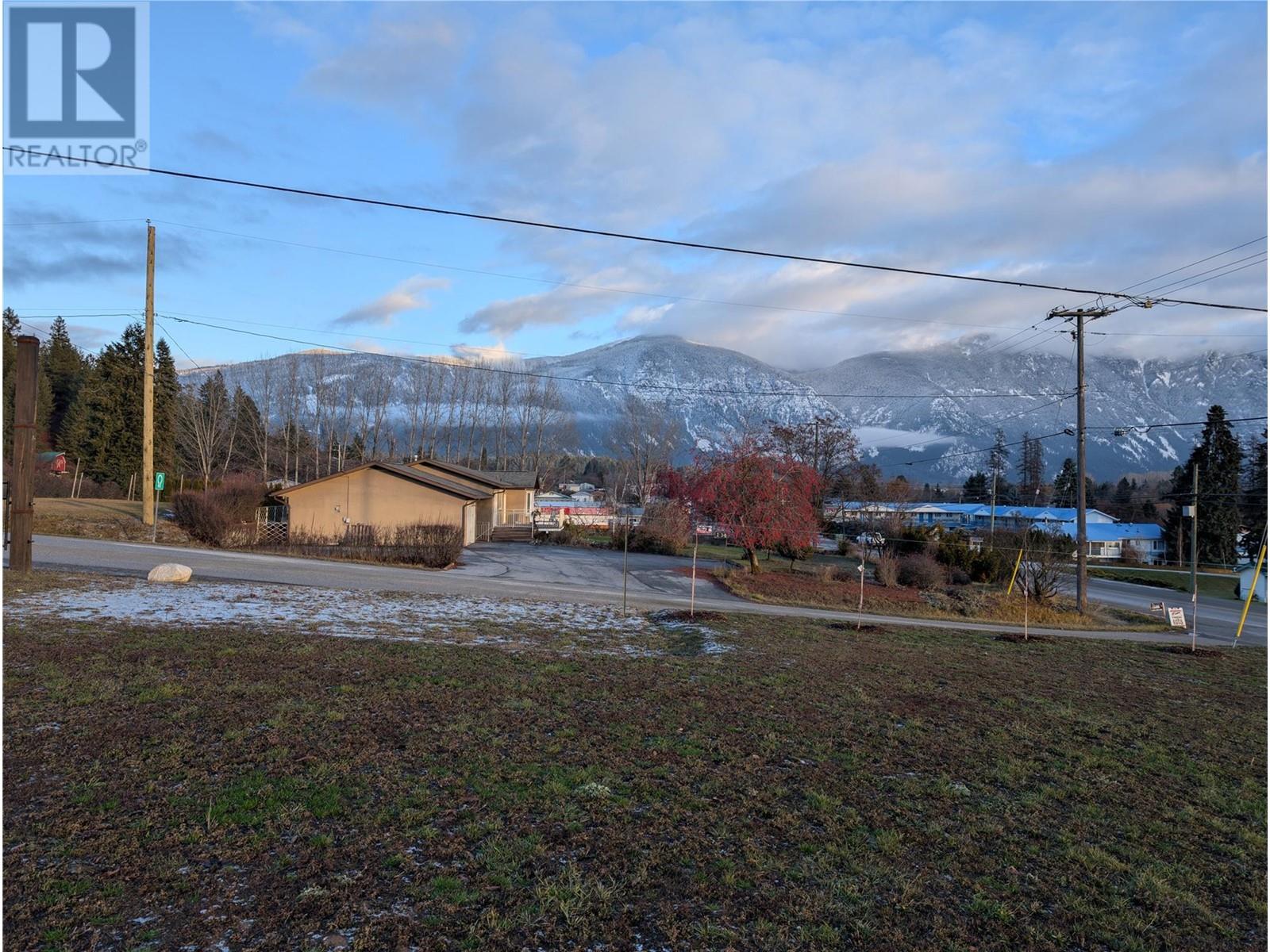 2628 3 Highway Property Photo 8