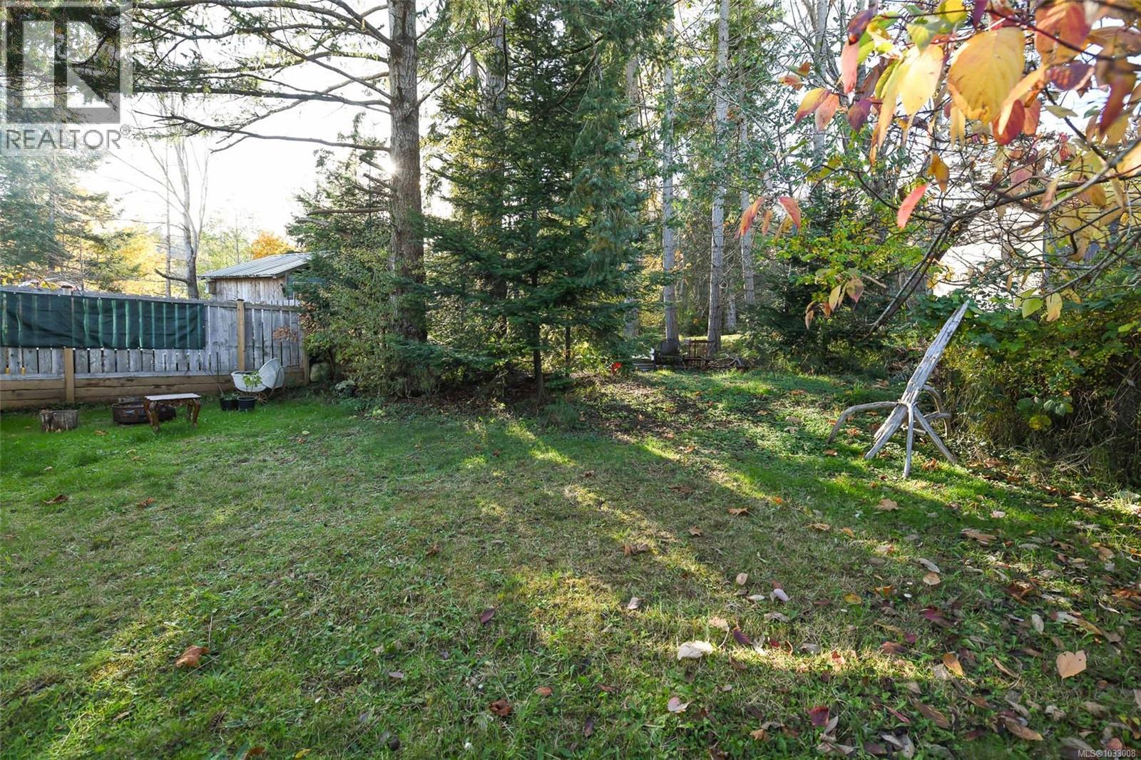 5557 Horne St Property Photo 12