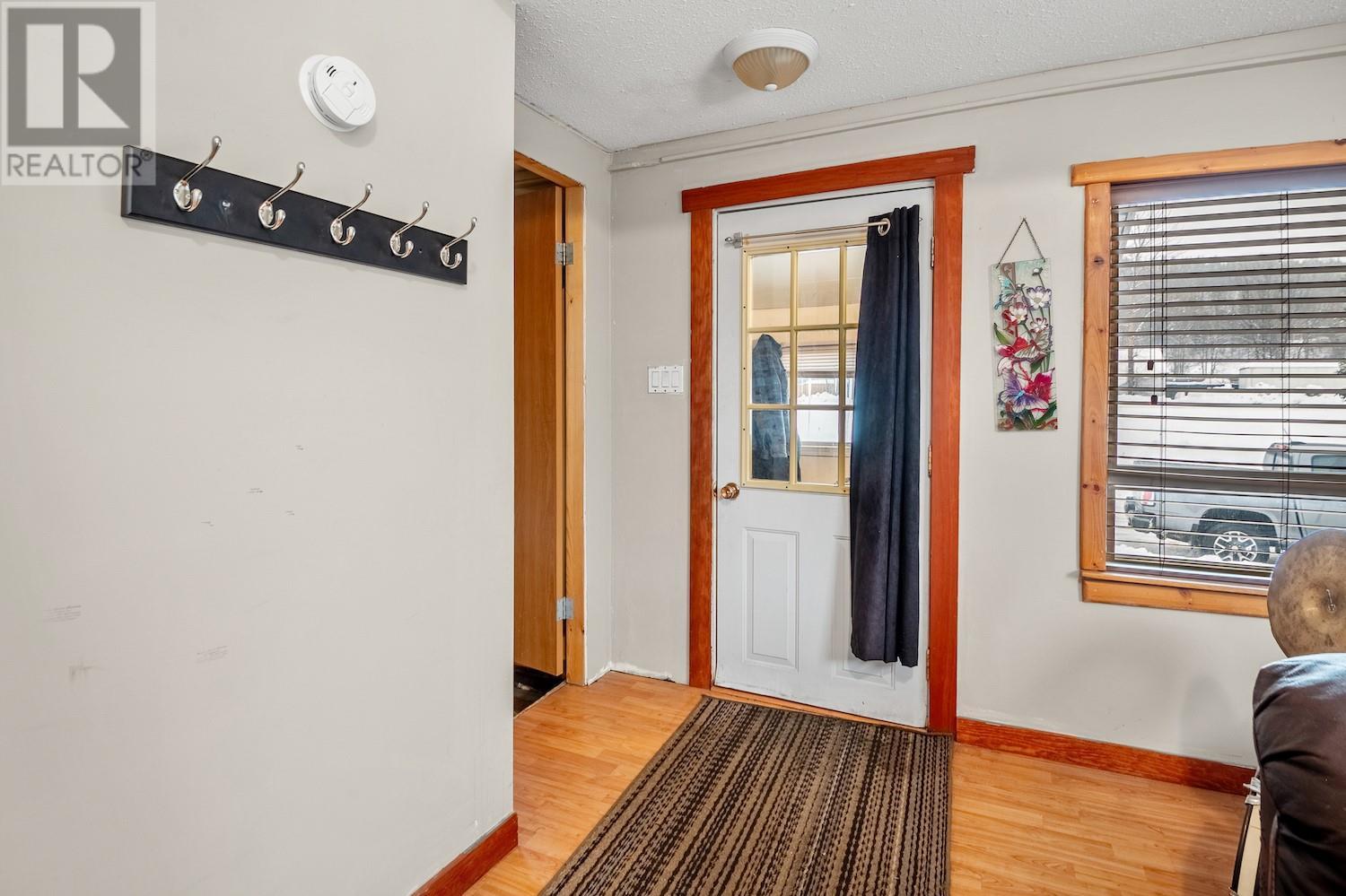 1171 1st Avenue Property Photo 3