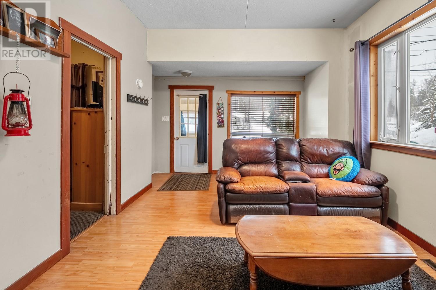 1171 1st Avenue Property Photo 4
