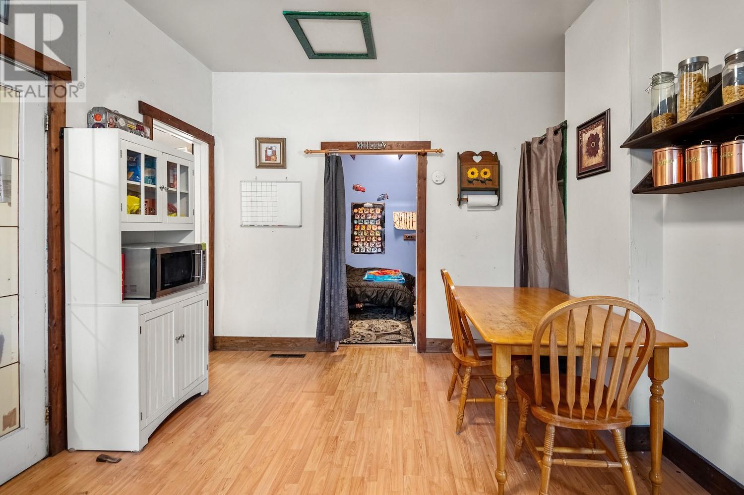 1171 1st Avenue Property Photo 6