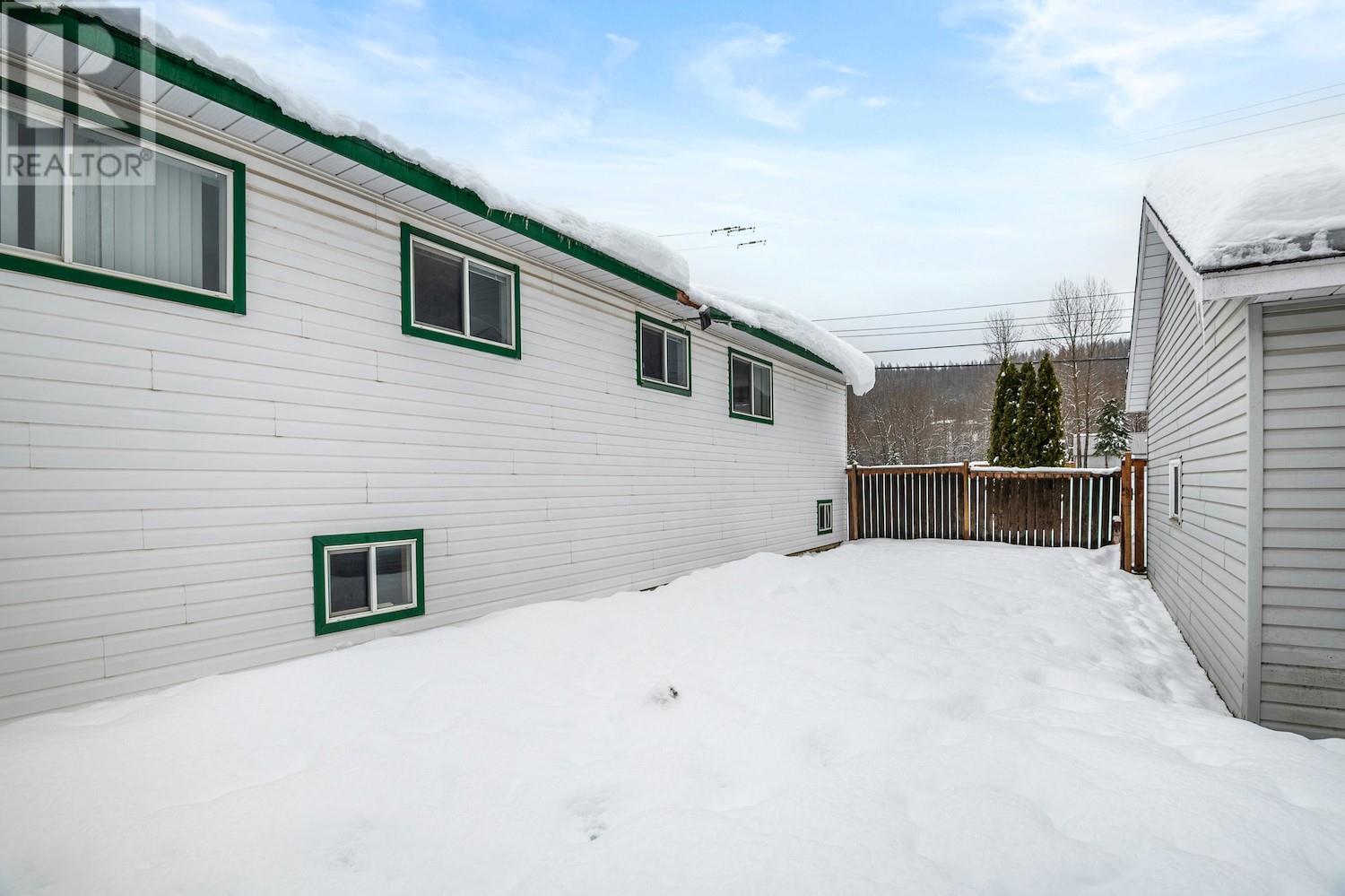 1171 1st Avenue Property Photo 20