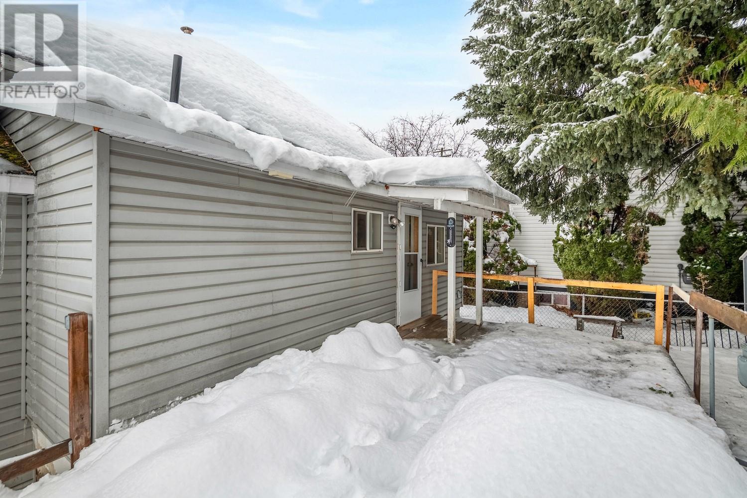 1171 1st Avenue Property Photo 21