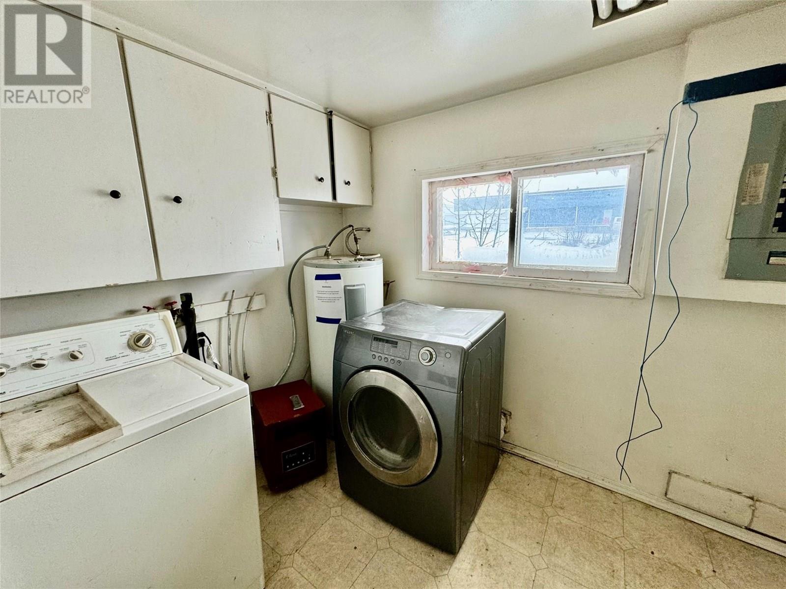 9804 17 Street Property Photo 10