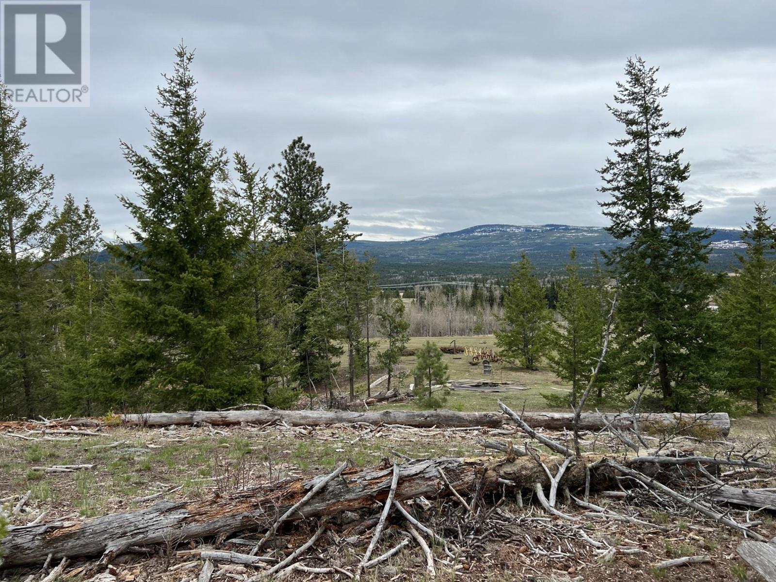 5245 Robbins Range Road Property Photo 2