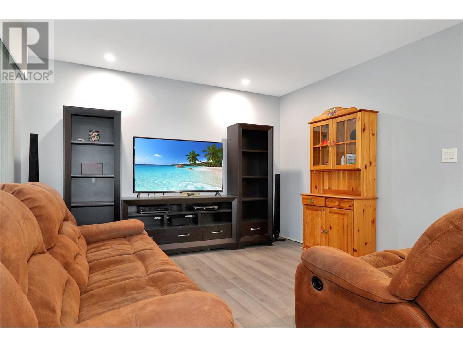 1247 Kidd Road Property Photo 10