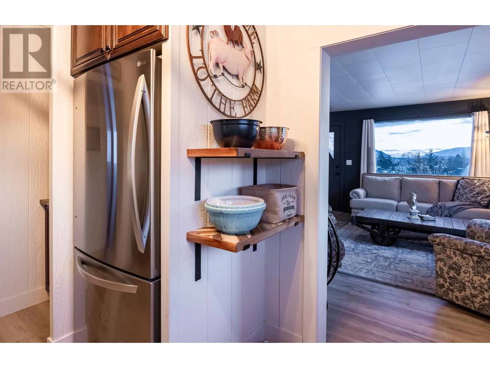 4422 48th Street Property Photo 11