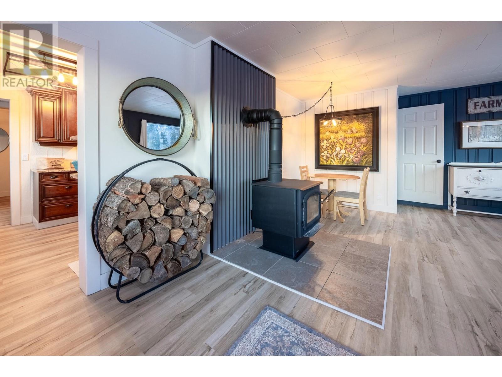 4422 48th Street Property Photo 13