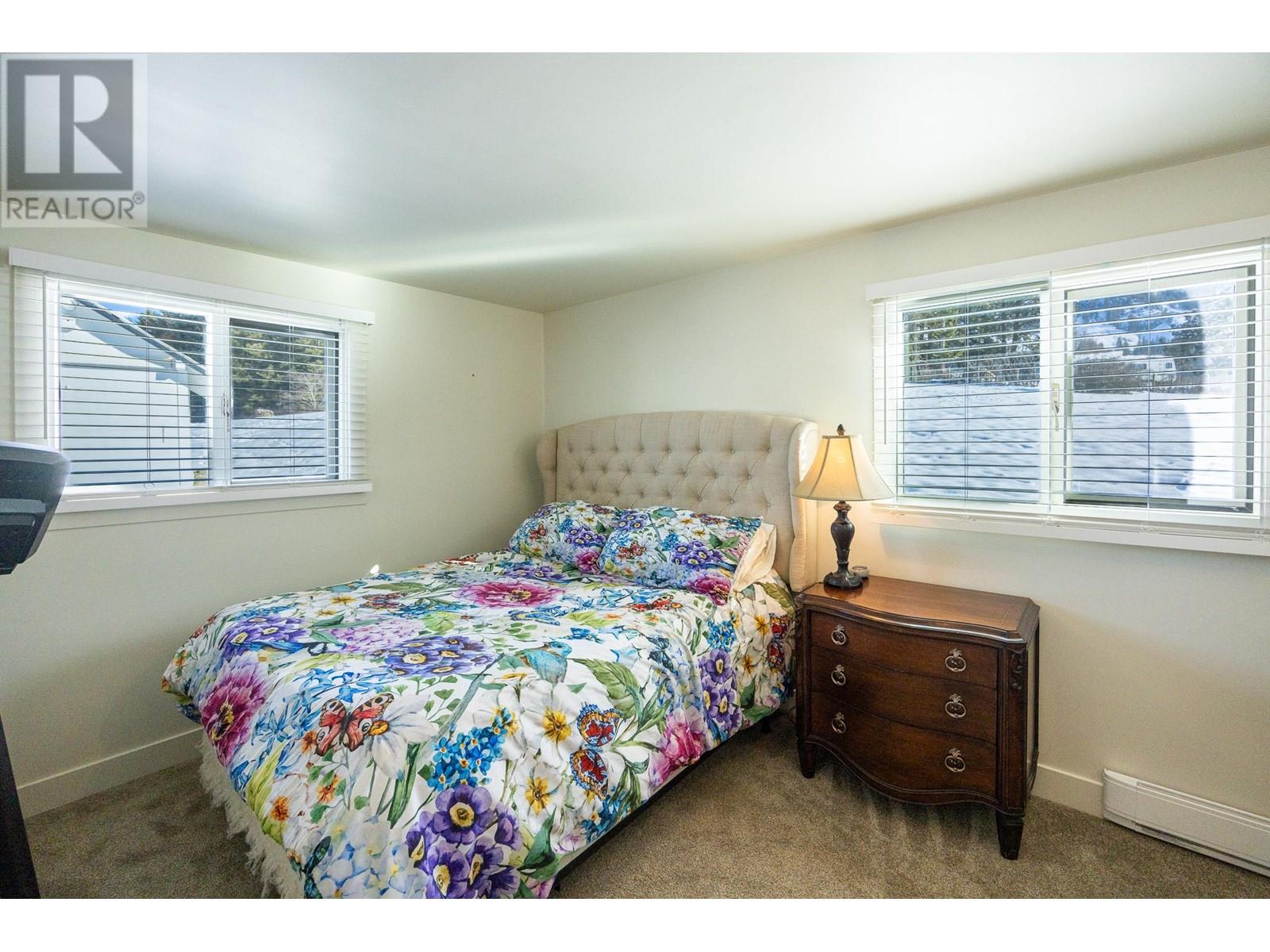 4422 48th Street Property Photo 20