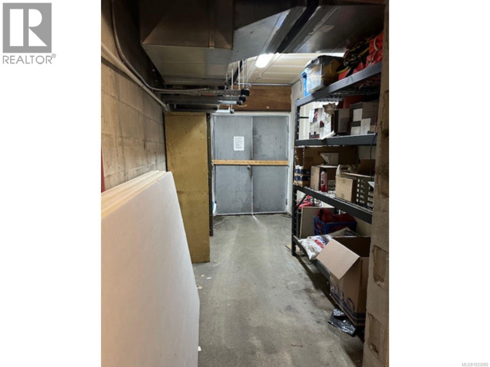 759 Vanalman Ave Property Photo 11