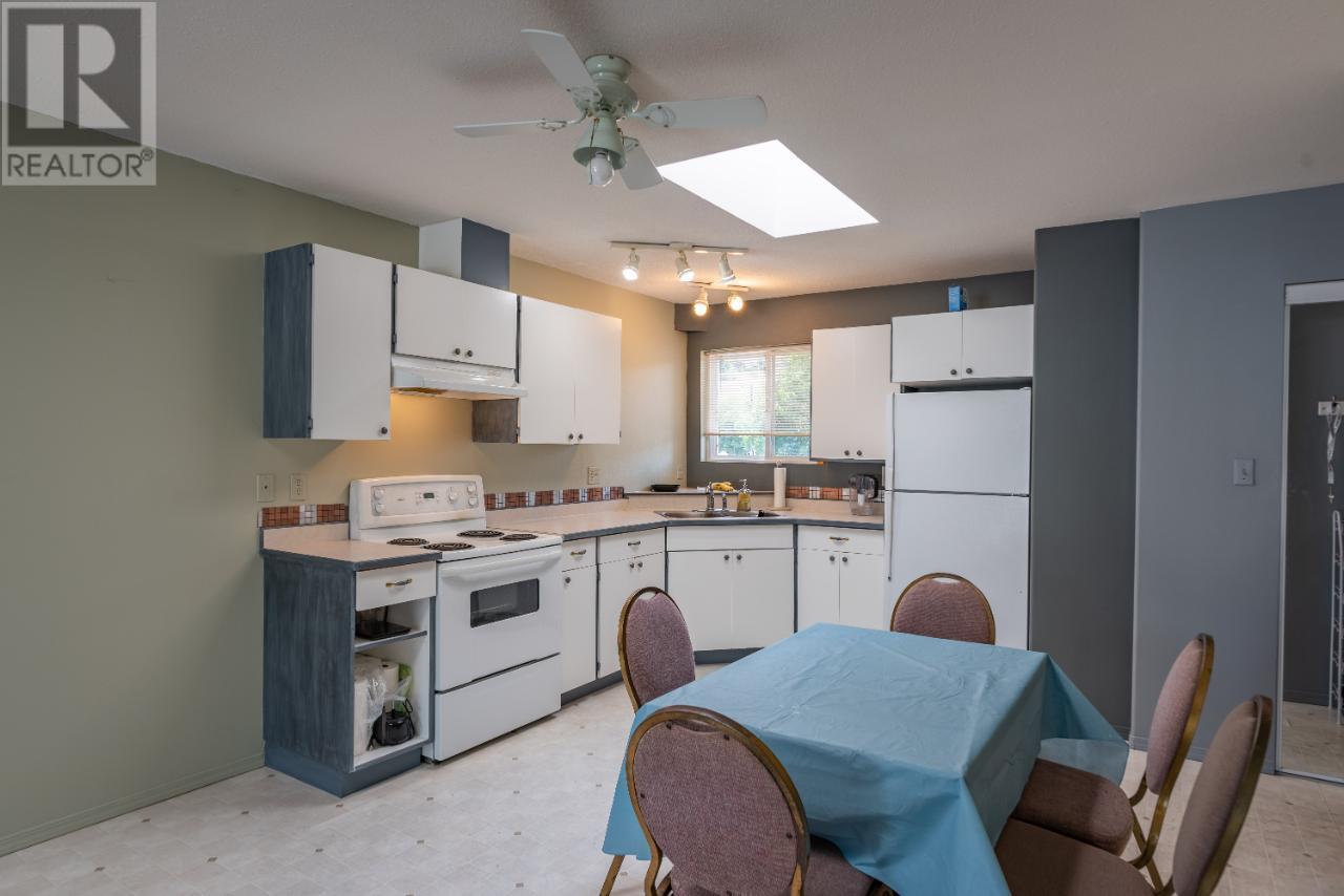 7248 2nd Street Property Photo 43