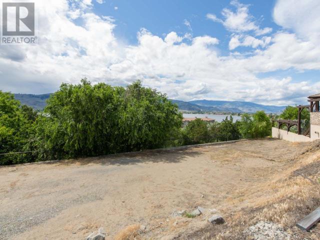 4110 36th Avenue Unit# 11 Lot# 11 Property Photo 4