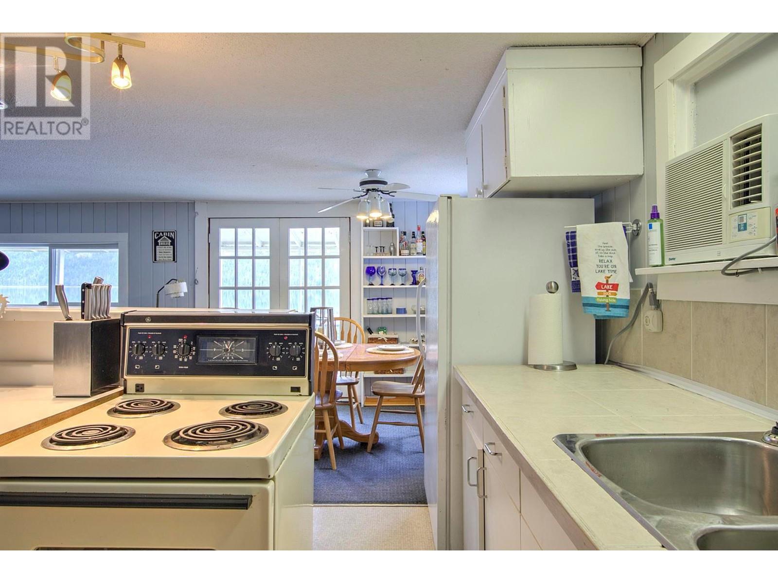 3602 Mabel Lake Road Unit# 5 Property Photo 15