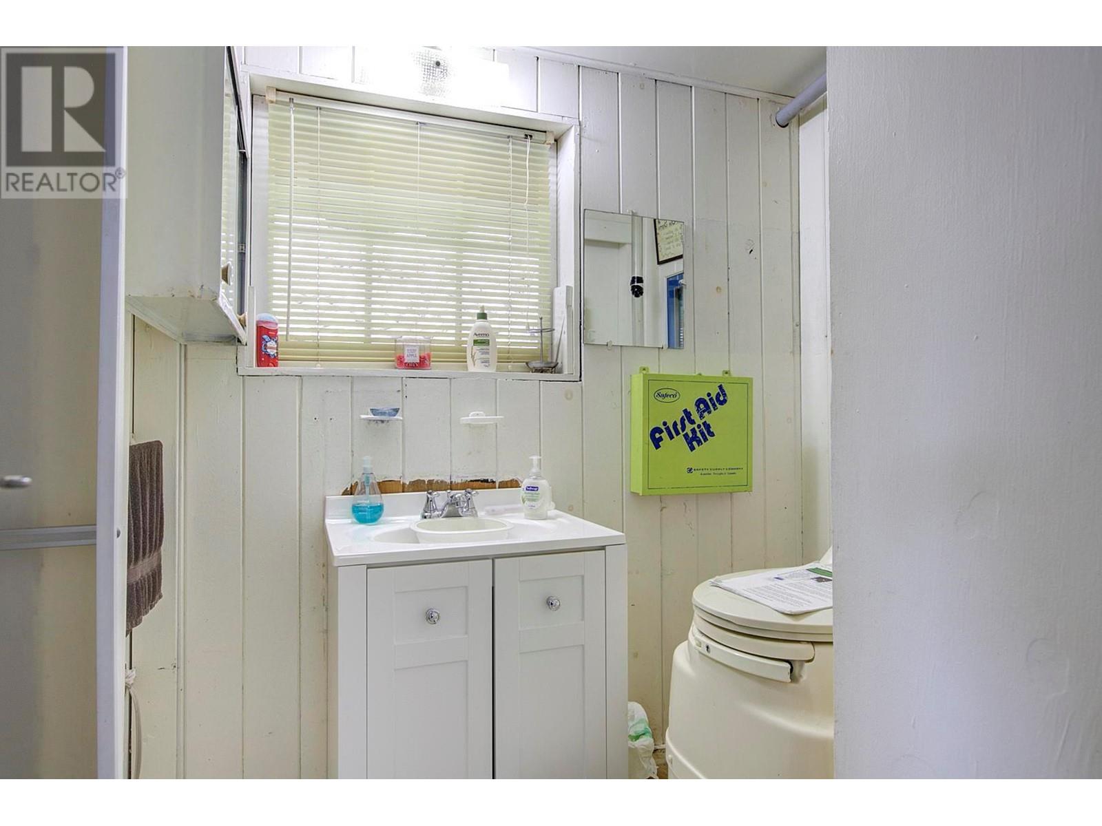 3602 Mabel Lake Road Unit# 5 Property Photo 24