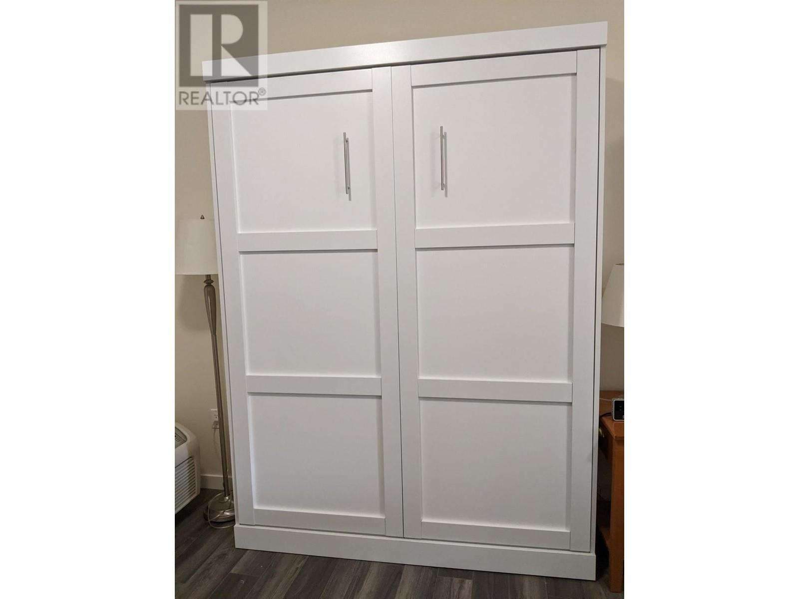 6203 Willow Avenue Property Photo 33