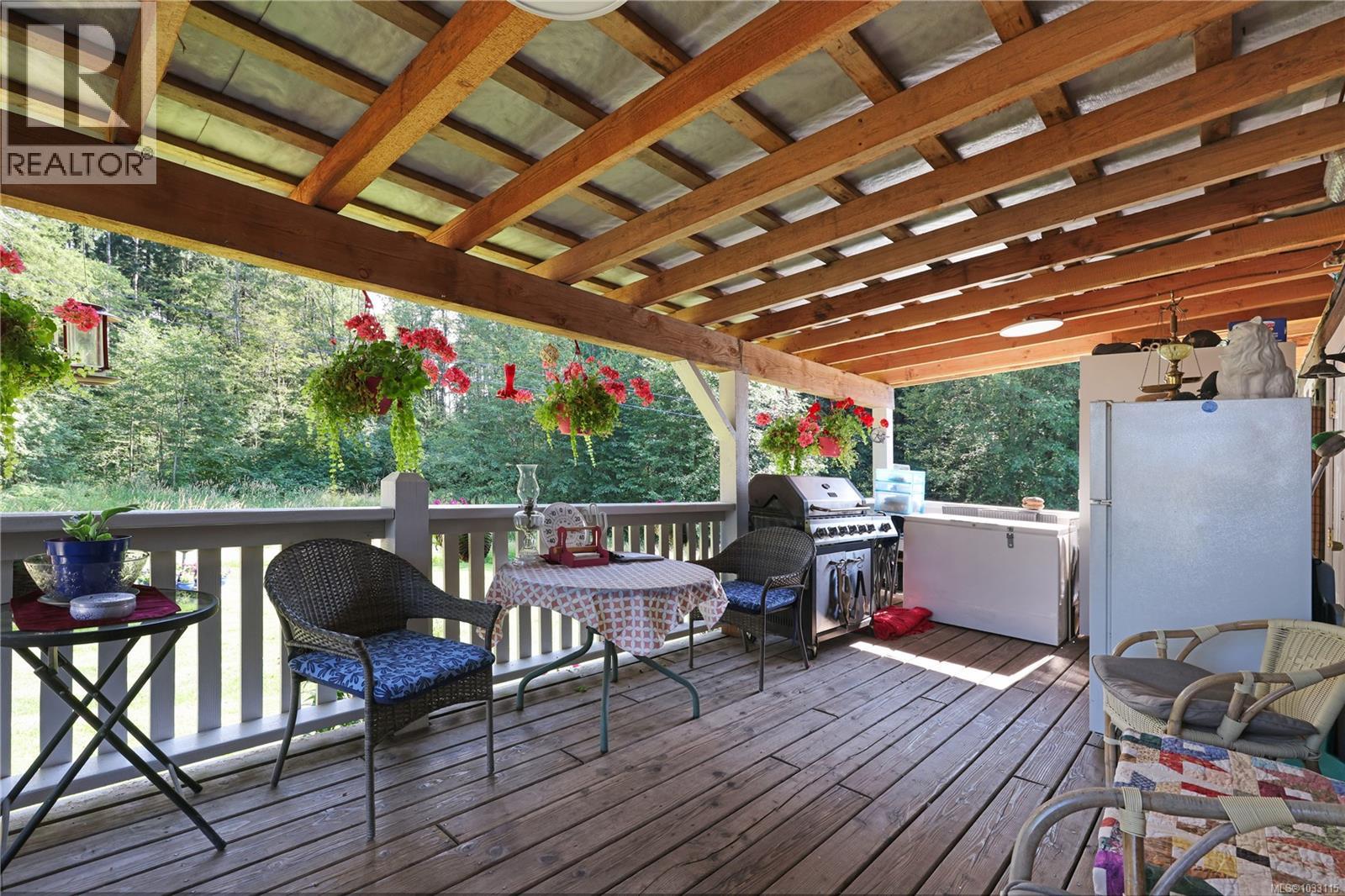 2332 Endall Rd Property Photo 52
