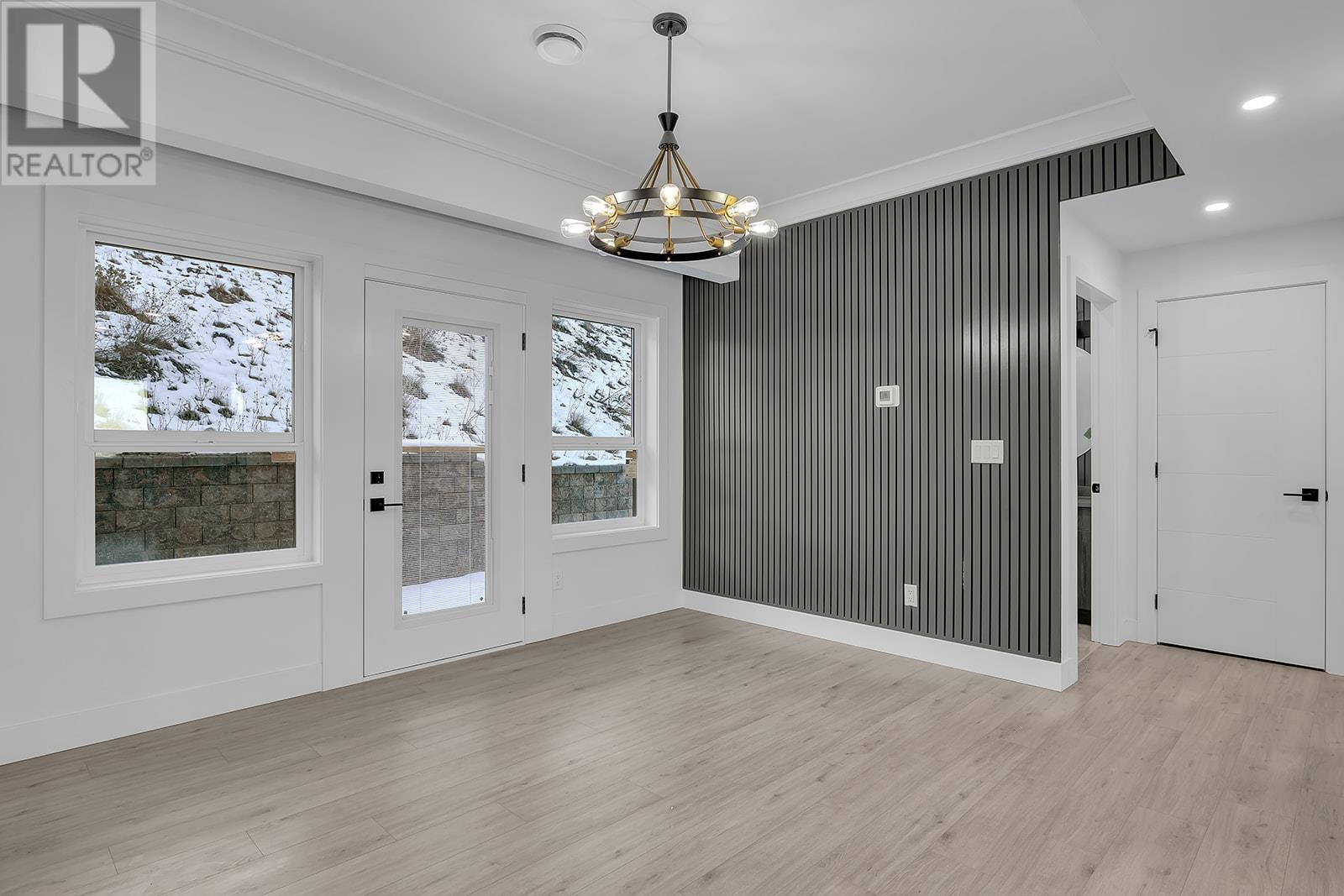 3576 Silver Way Property Photo 8