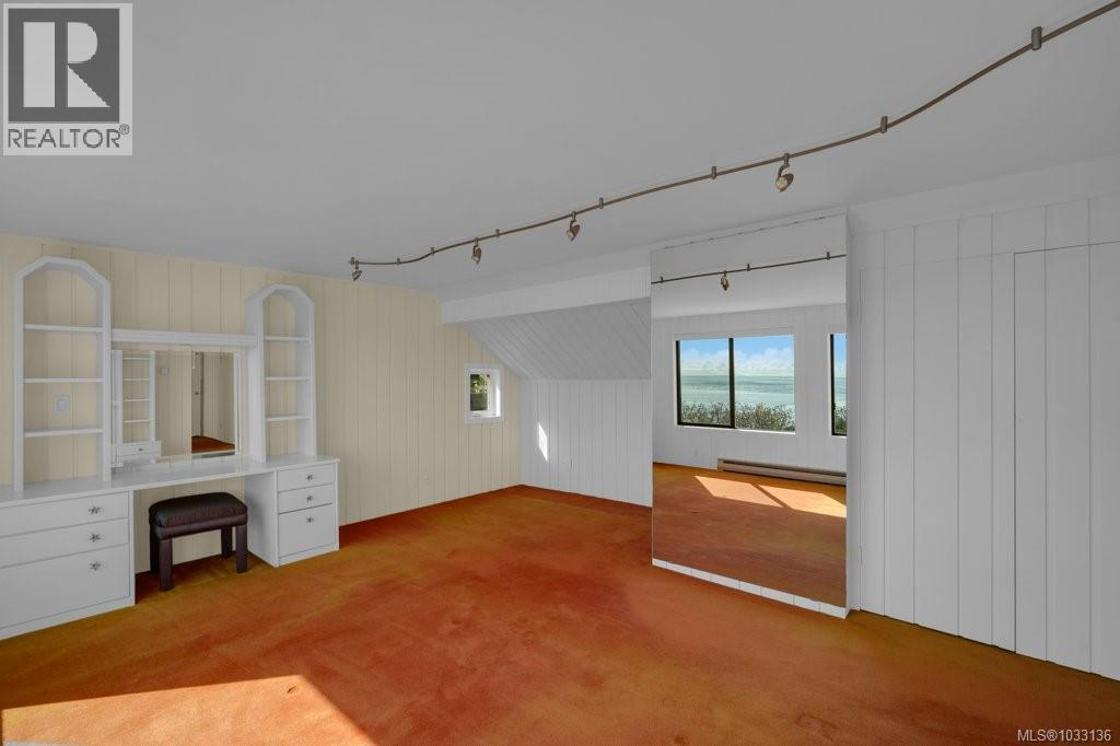 309 King George Terr Property Photo 23