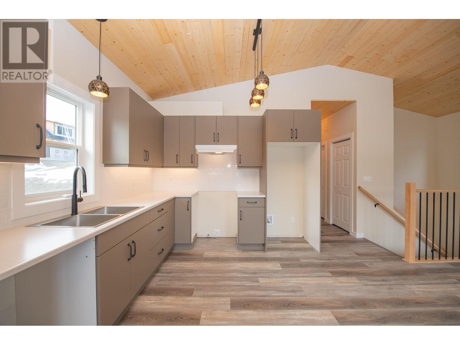1681 Sugar Lake Road Unit# 7 Property Photo 9