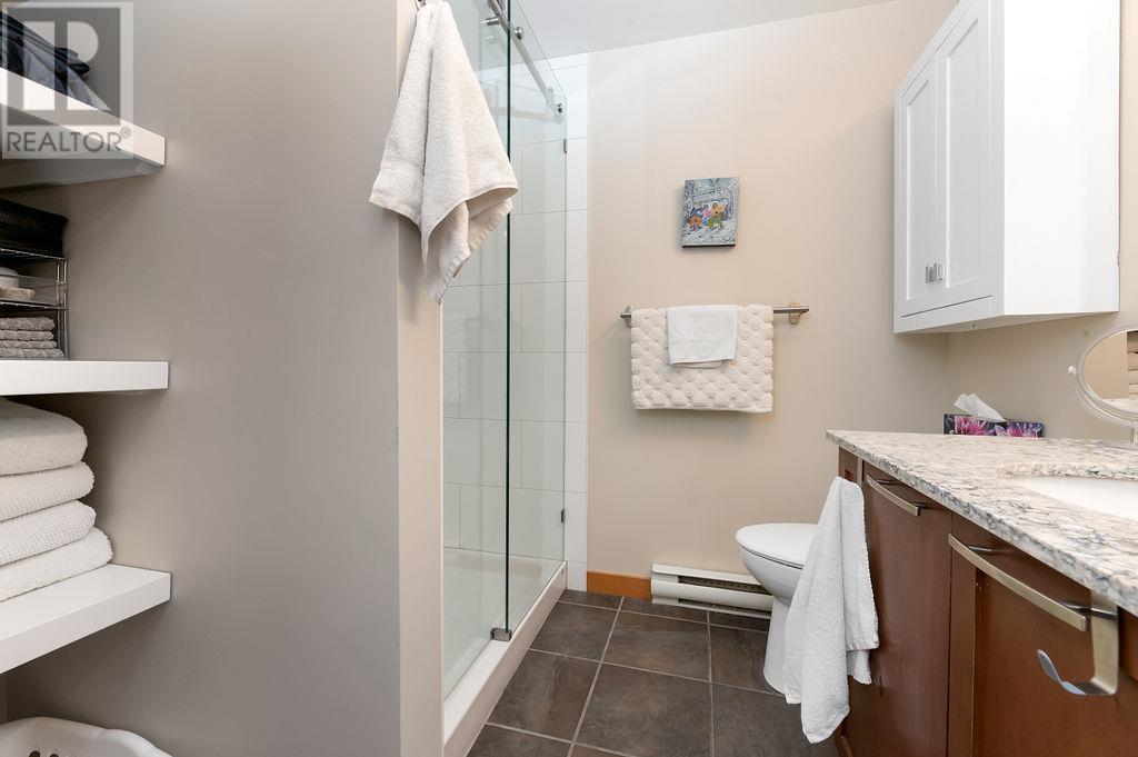 901 7th Avenue Unit# 303 Property Photo 15