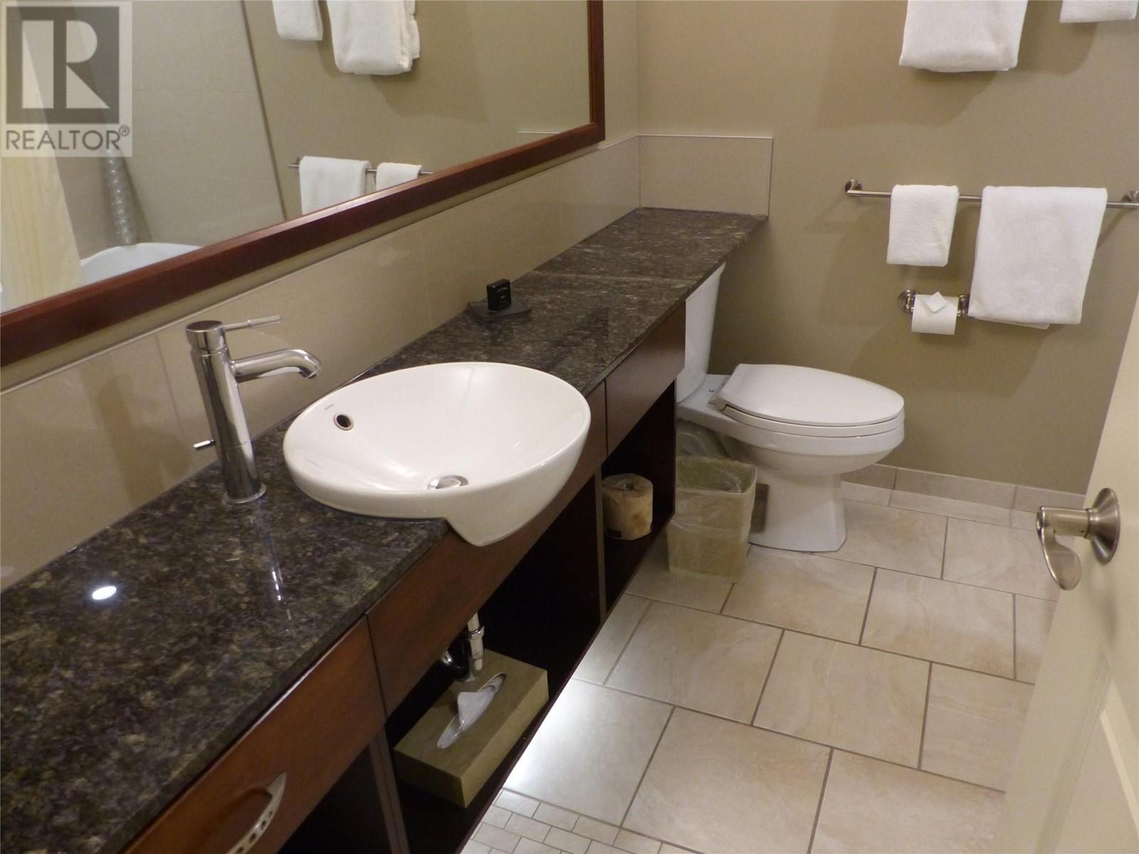 13011 Lakeshore Drive S Unit# 120 Property Photo 9