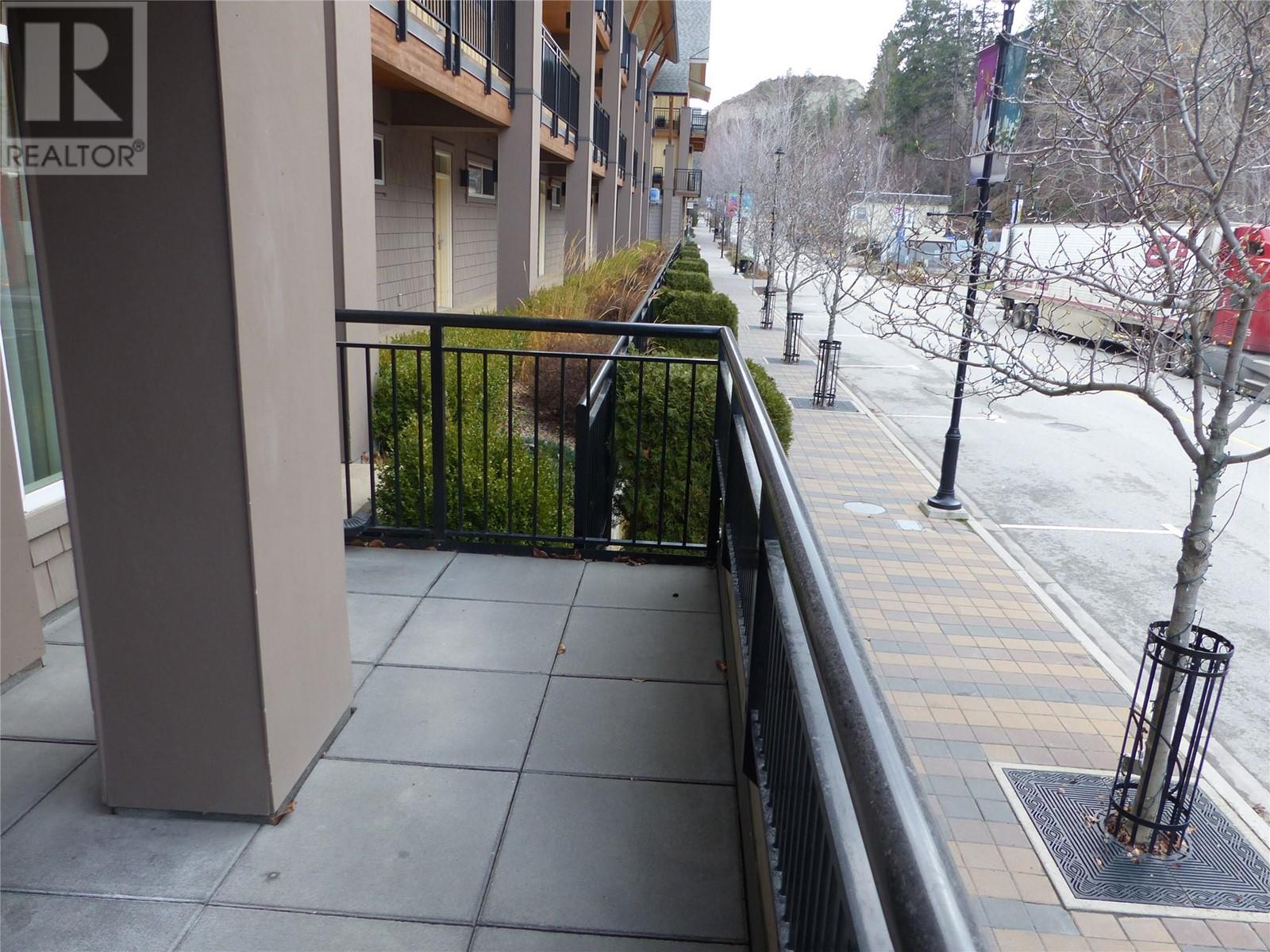13011 Lakeshore Drive S Unit# 120 Property Photo 13