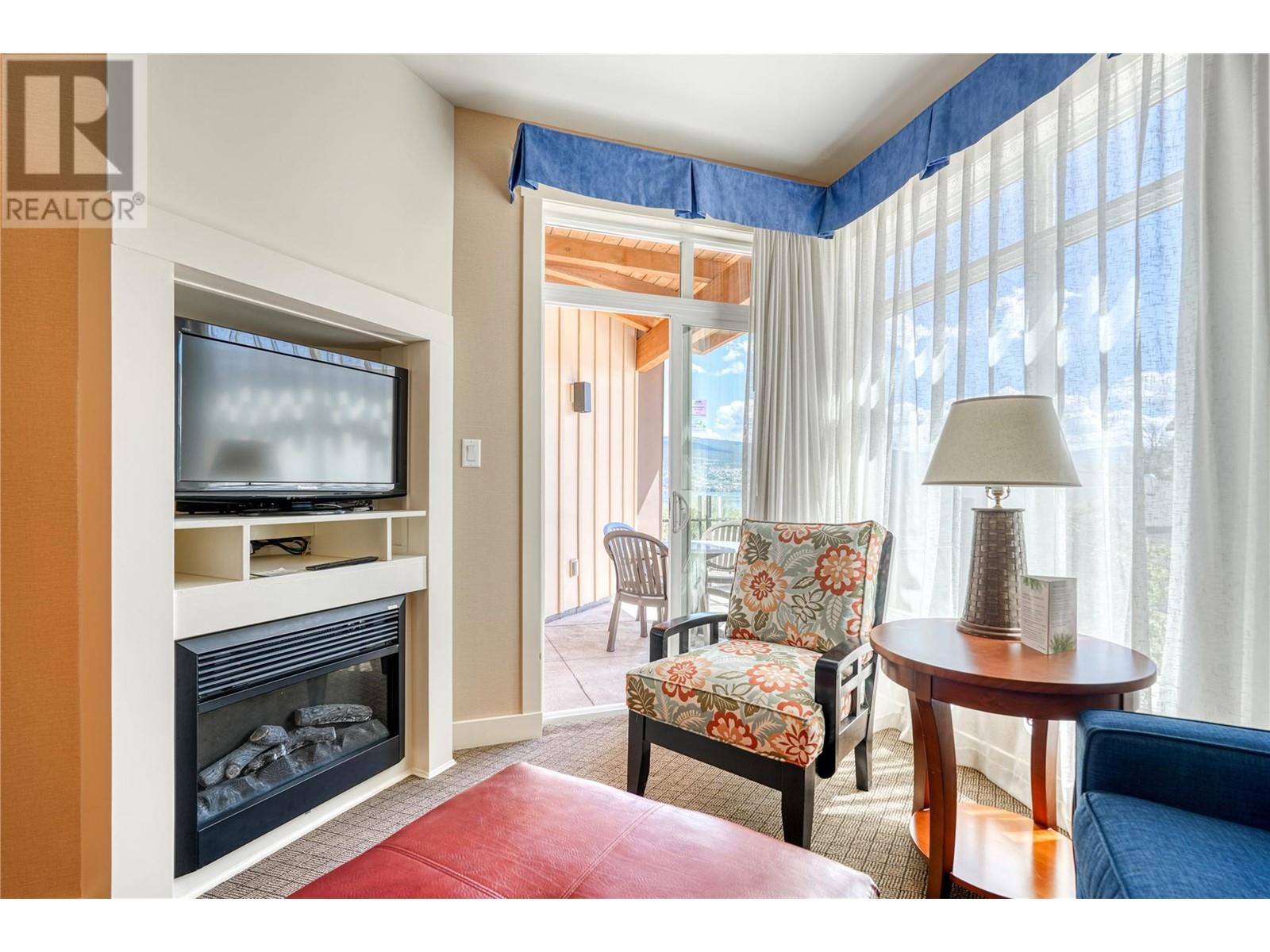 13011 Lakeshore Drive S Unit# 222 Property Photo 4