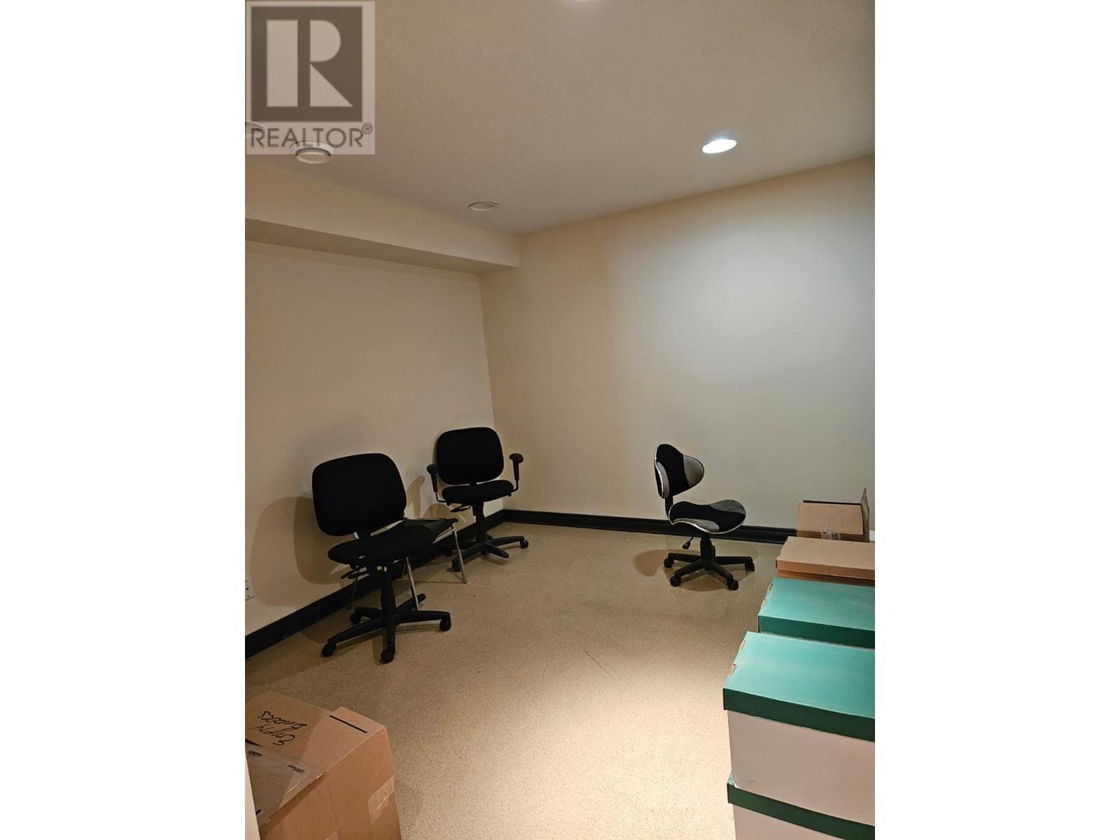 612 103 Avenue Property Photo 12