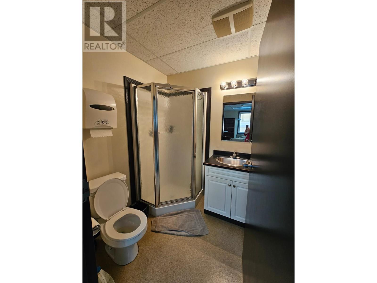 612 103 Avenue Property Photo 21
