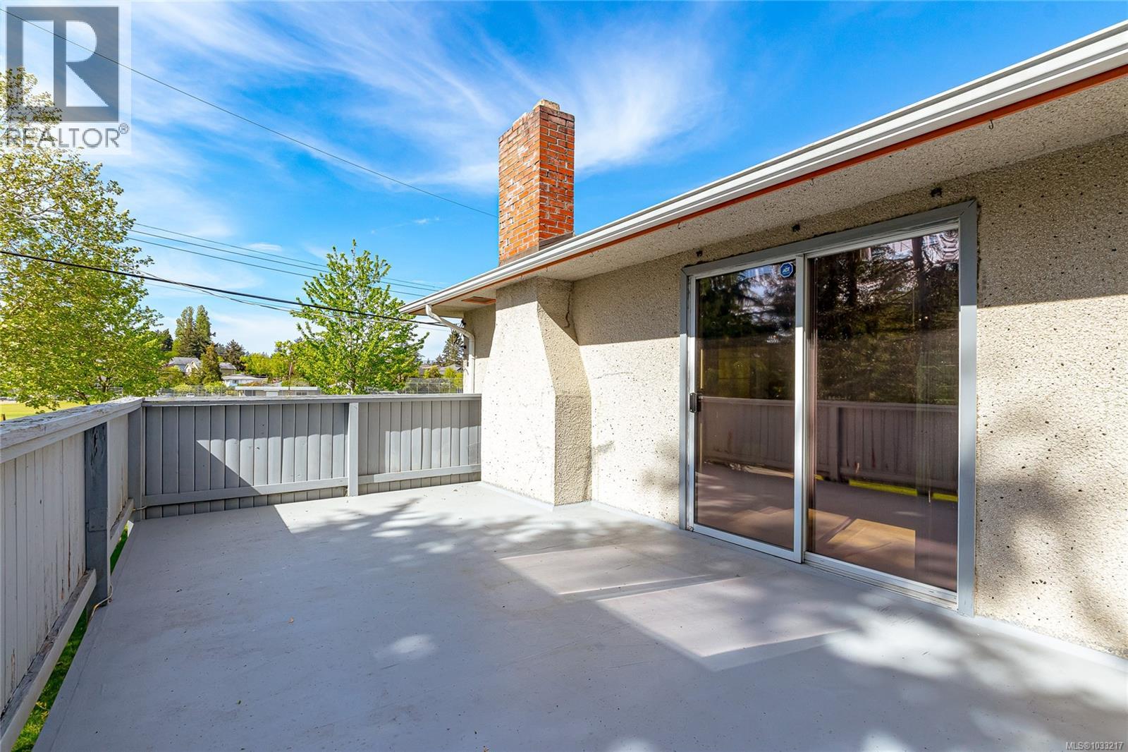 14 Kingham Pl Property Photo 20