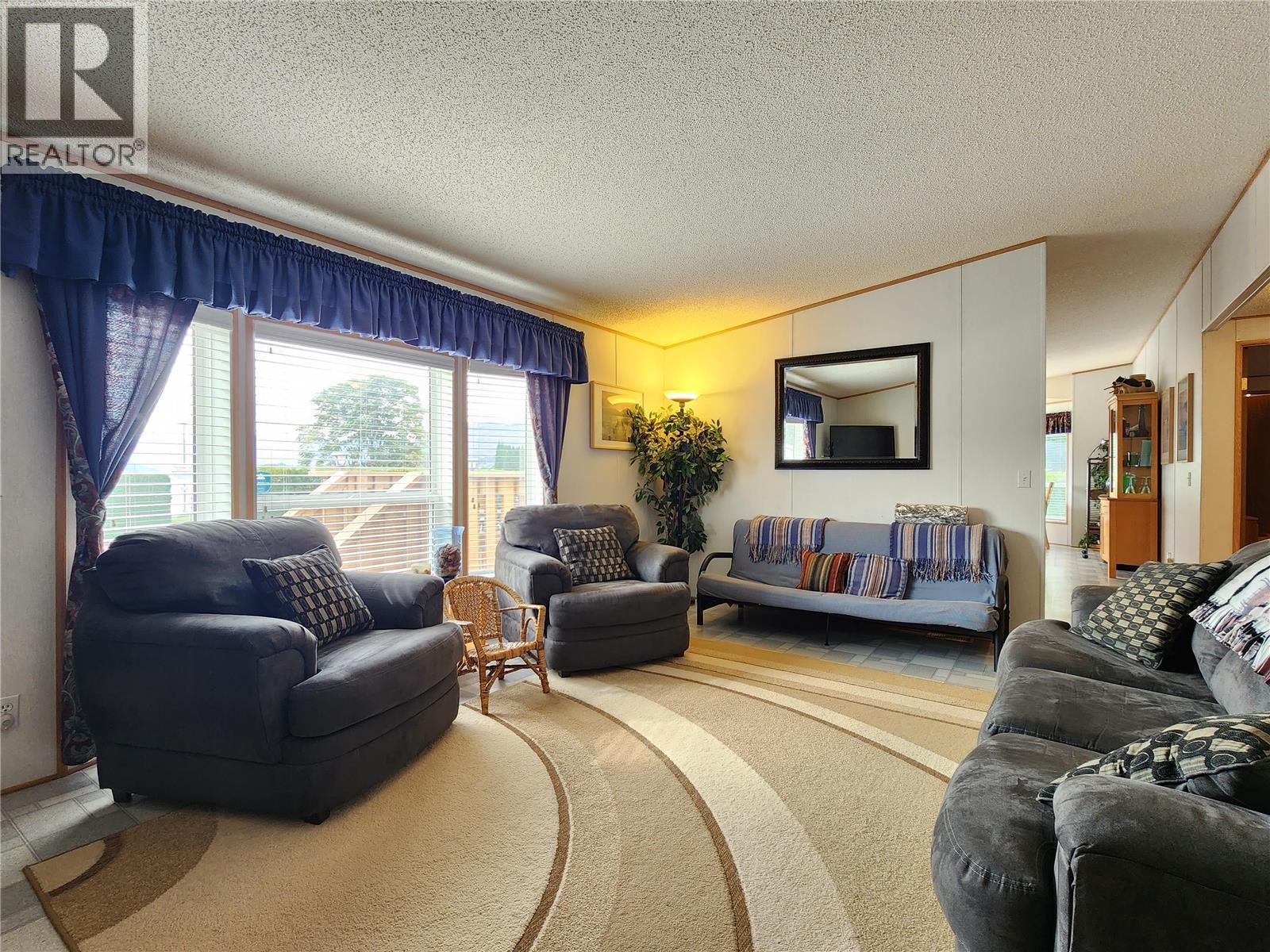 2035 Boucherie Road Unit# 117 Property Photo 8