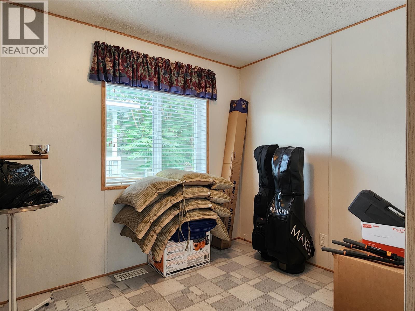 2035 Boucherie Road Unit# 117 Property Photo 20