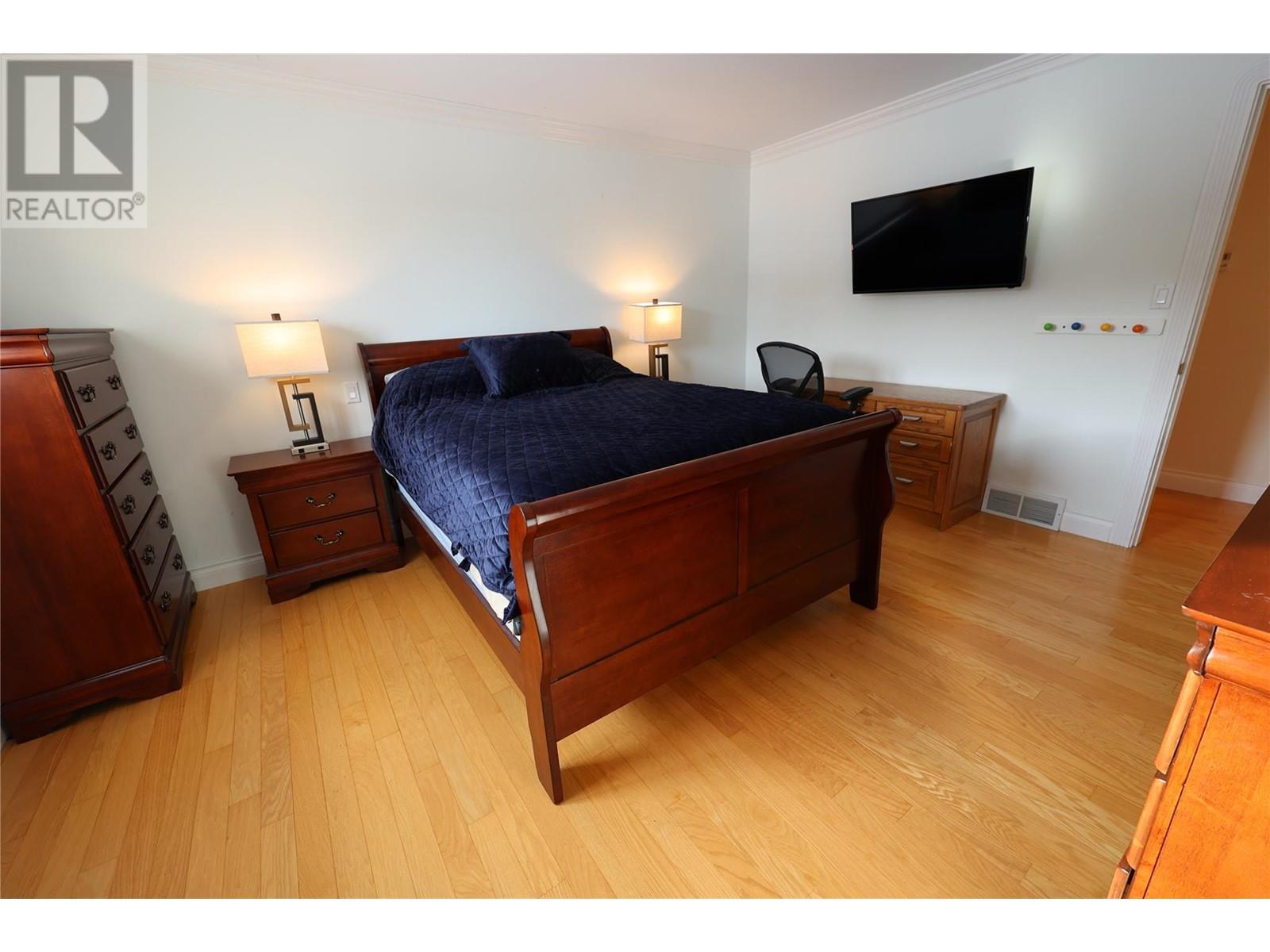 4580 Iron Mountain Road Property Photo 14