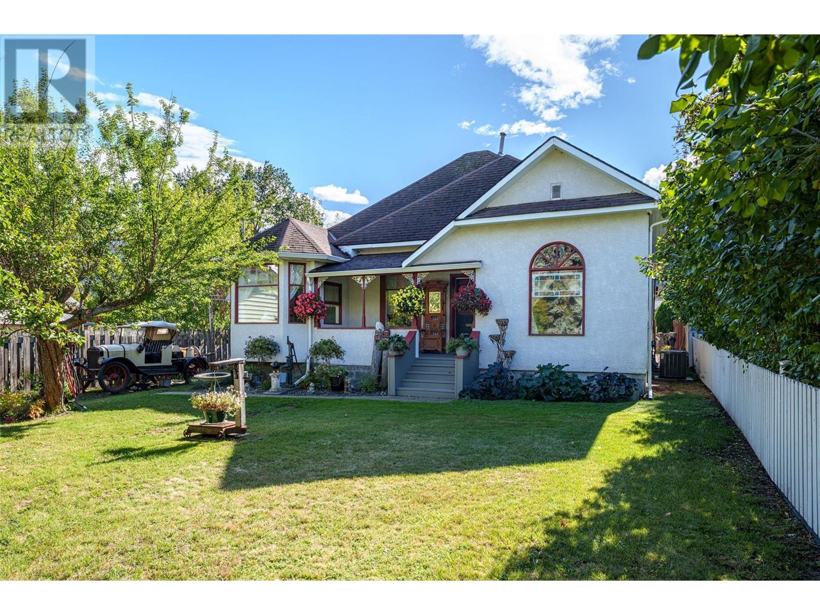2905 Rosedale Avenue Property Photo 5