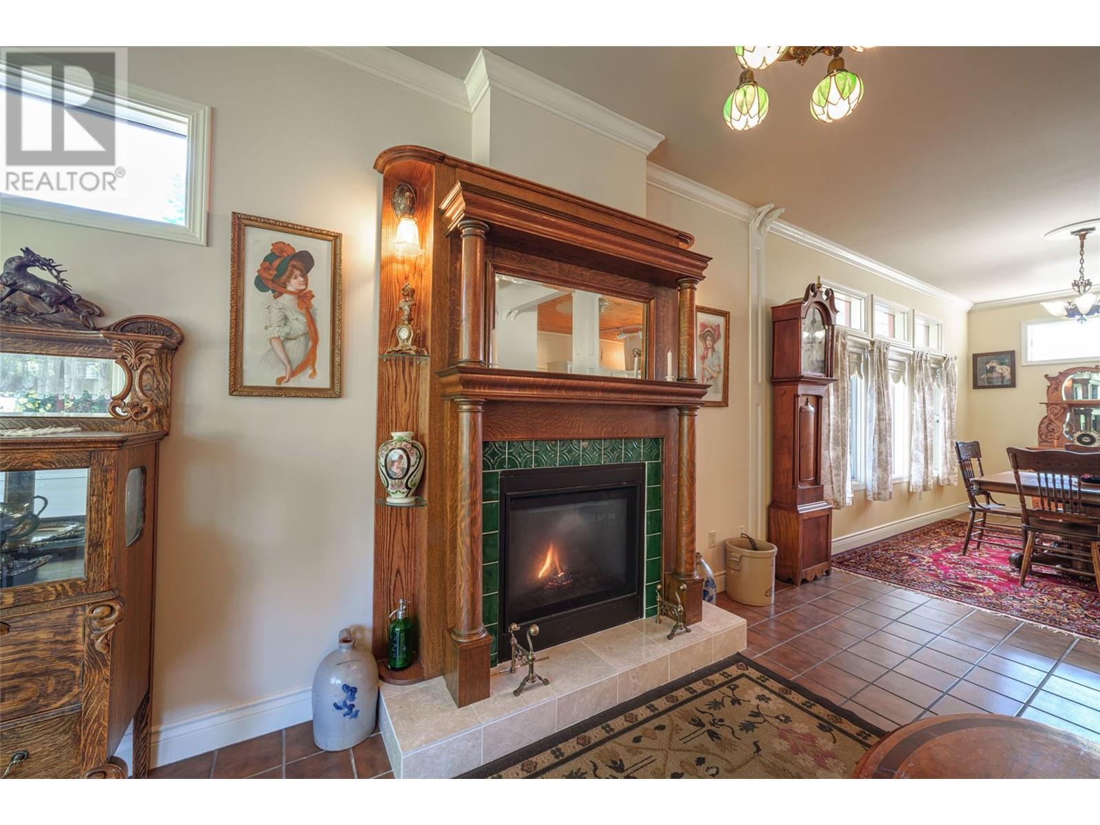 2905 Rosedale Avenue Property Photo 12