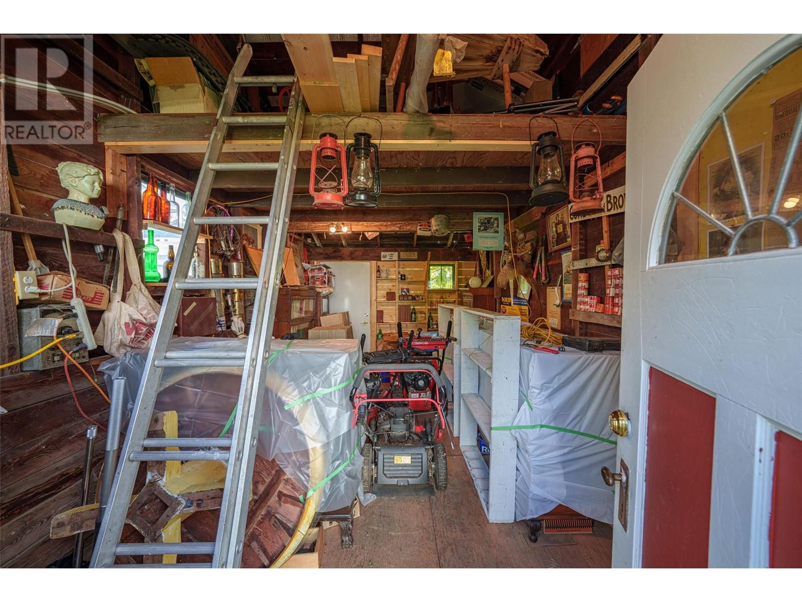 2905 Rosedale Avenue Property Photo 45