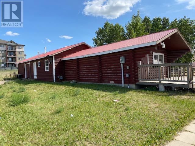 1000 Alaska Avenue Property Photo 1