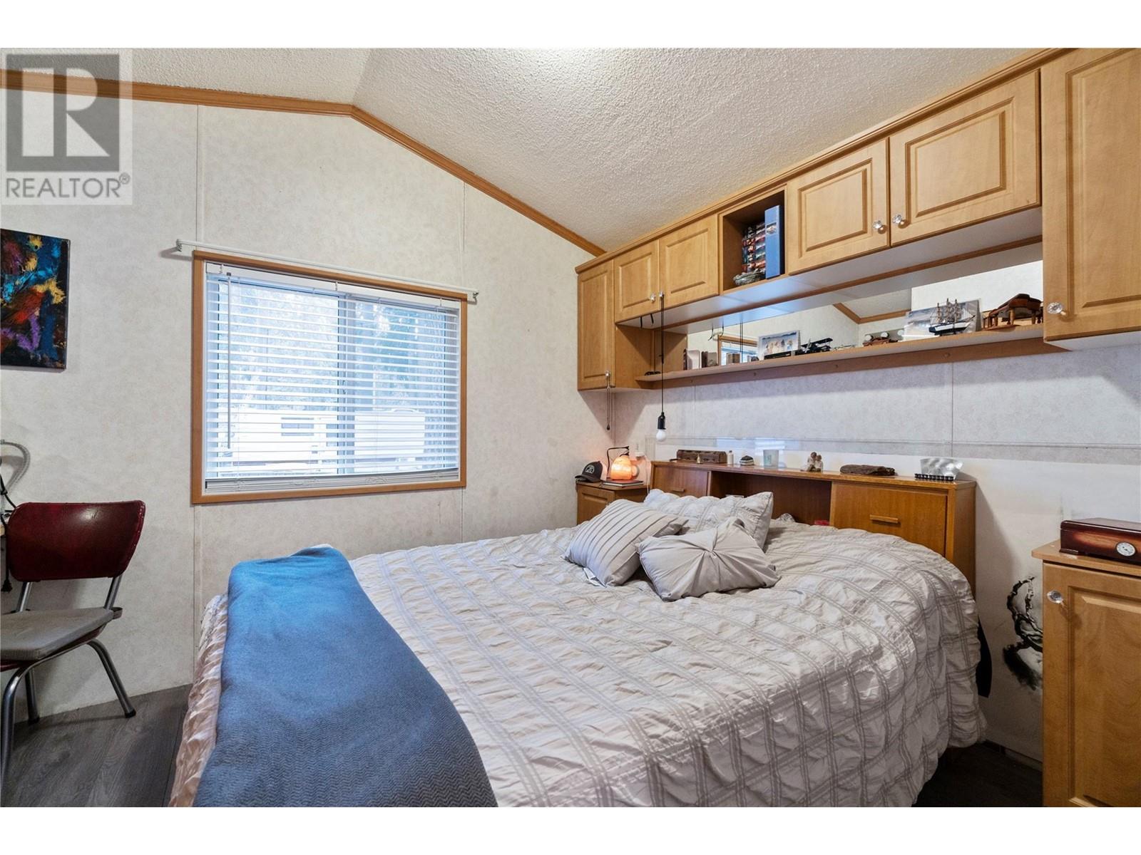 6670 Trans Canada Highway Ne Unit# 113 Property Photo 2
