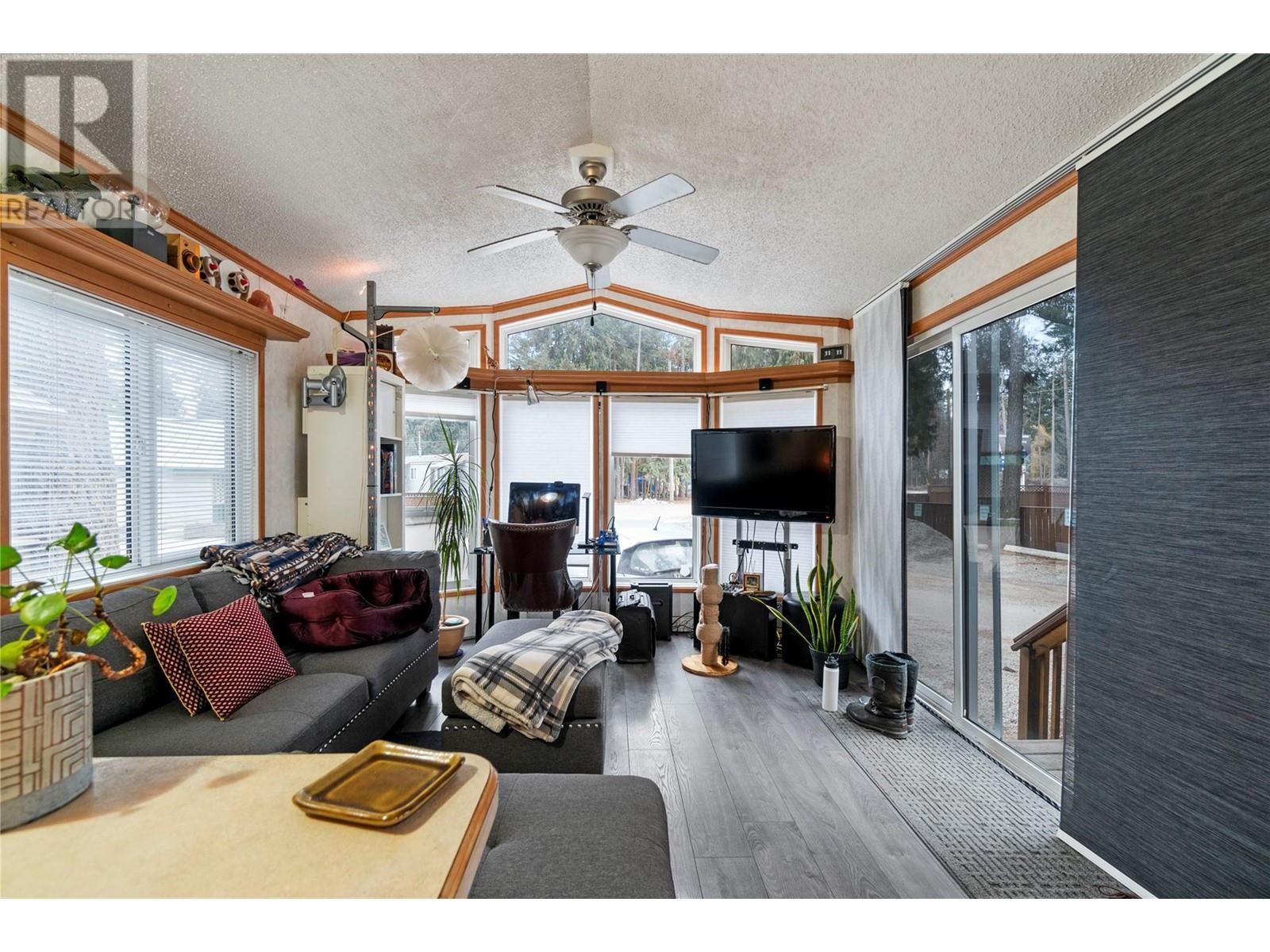 6670 Trans Canada Highway Ne Unit# 113 Property Photo 10