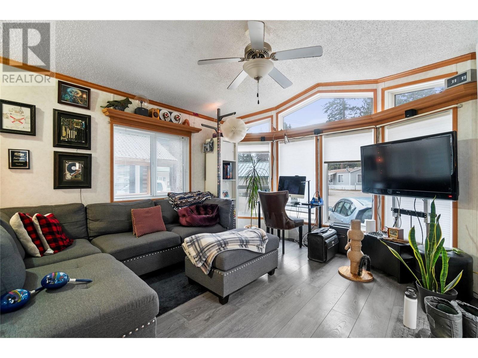 6670 Trans Canada Highway Ne Unit# 113 Property Photo 11