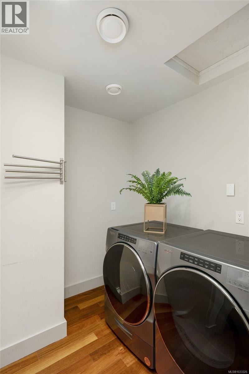 2835 Lincoln Rd Property Photo 43