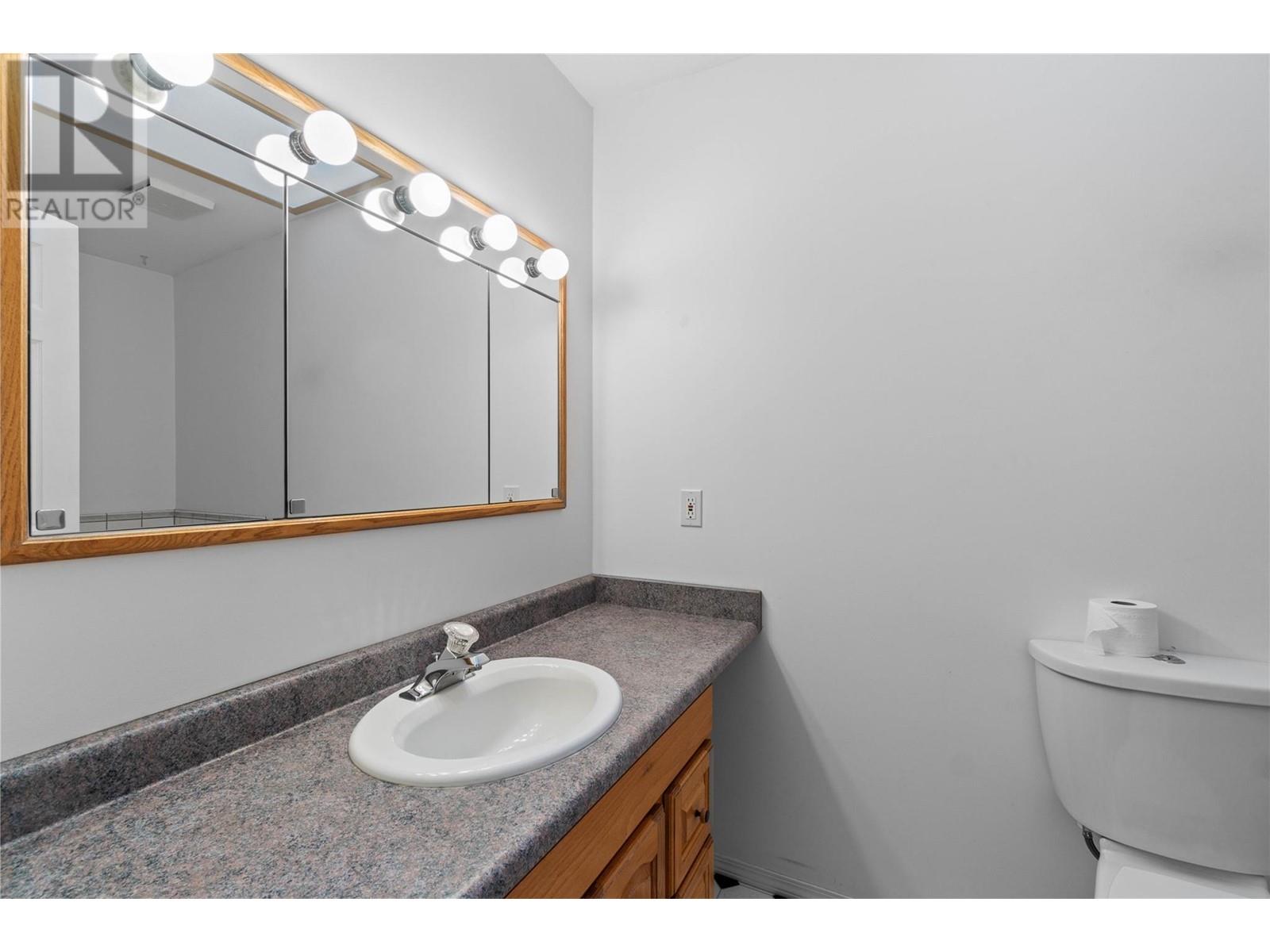 3170 Fraser Road Property Photo 47